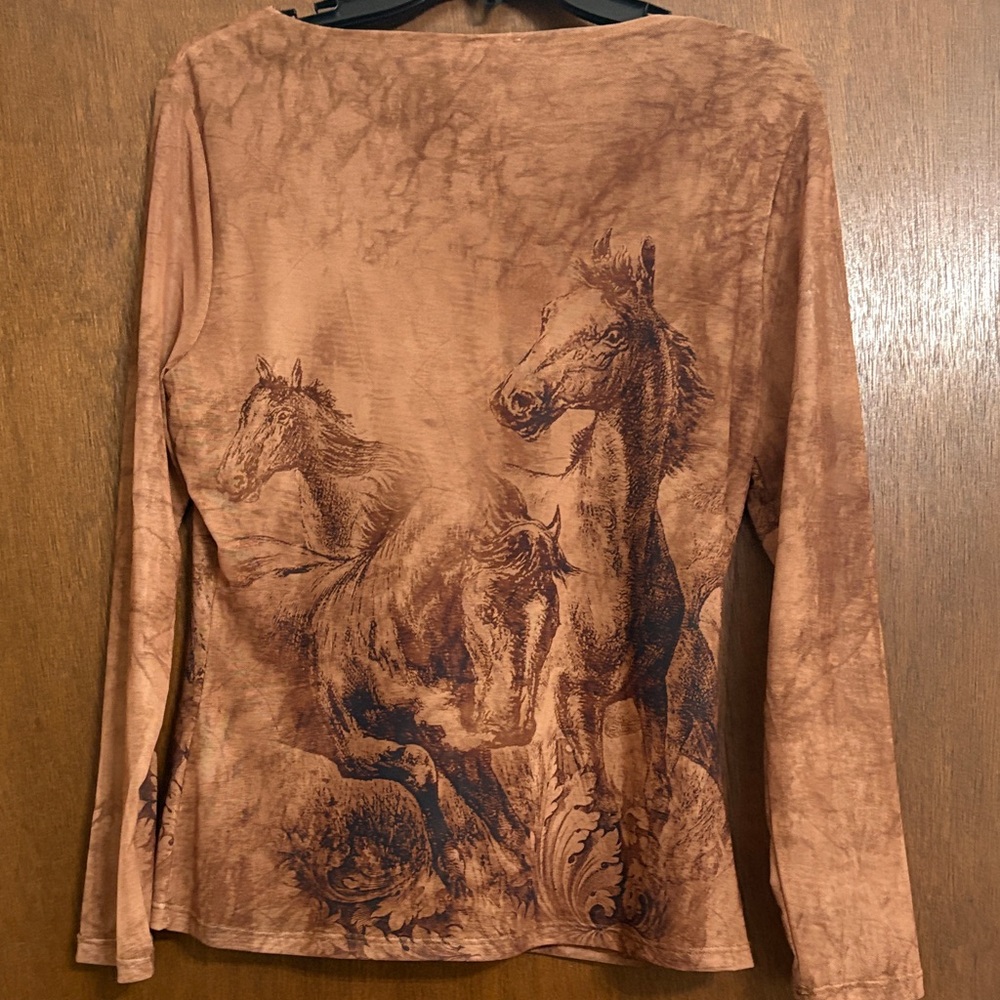 Women's Brown Horse Print Top - Picture 5 of 5